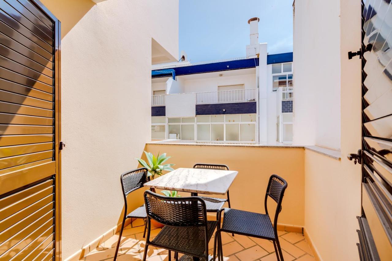 Al- Apartamentos Novos Vista Mar Куартейра Екстер'єр фото